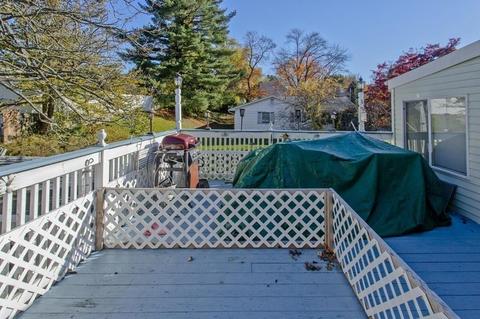 84 Laclede Ave, Chicopee, MA 01020 photo 11