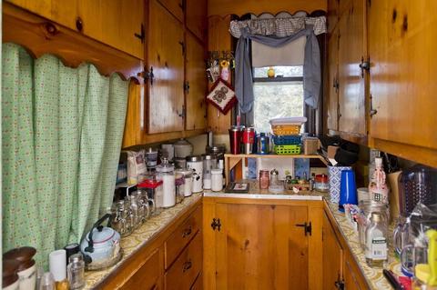 84 Laclede Ave, Chicopee, MA 01020 photo 21