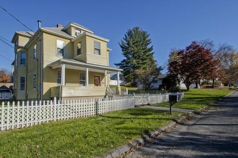 84 Laclede Ave, Chicopee, MA 01020 photo 3