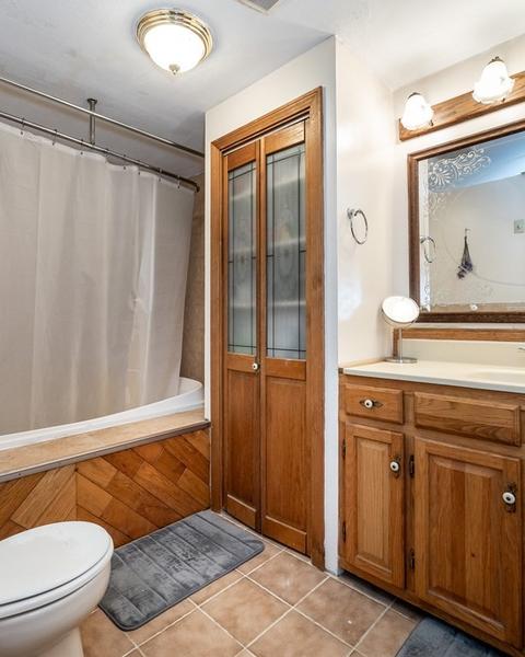 49 Harrison Ave, Chicopee, MA 01020 photo 22