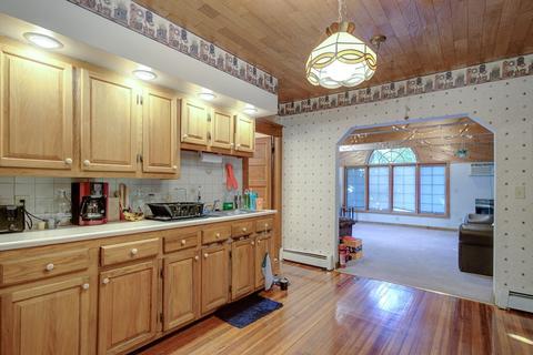49 Harrison Ave, Chicopee, MA 01020 photo 17