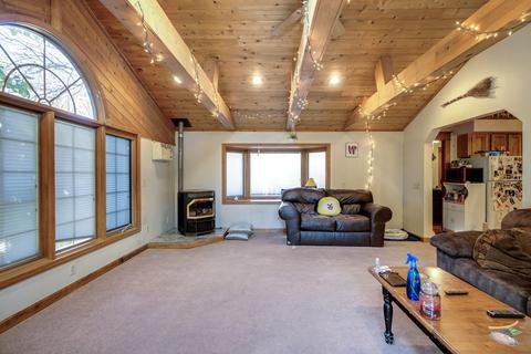 49 Harrison Ave, Chicopee, MA 01020 photo 15