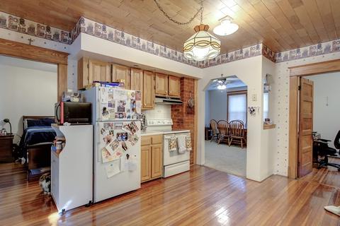 49 Harrison Ave, Chicopee, MA 01020 photo 19