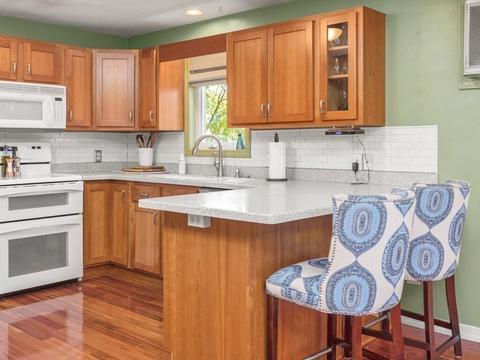 136 Commonwealth Ave, Worcester, MA 01604 photo 14