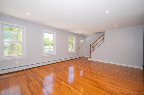 3 W Third St, Sutton, MA 01590 photo 5