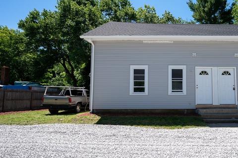 3 W Third St, Sutton, MA 01590 photo 2
