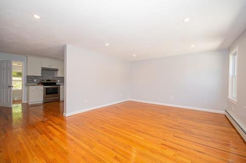 3 W Third St, Sutton, MA 01590 photo 8