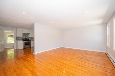 3 W Third St, Sutton, MA 01590 photo 7