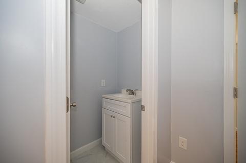 3 W Third St, Sutton, MA 01590 photo 33
