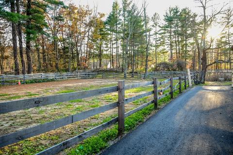 387 Putnam Hill Rd, Sutton, MA 01590 photo 18