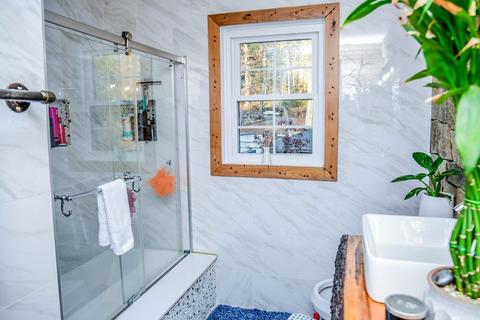 387 Putnam Hill Rd, Sutton, MA 01590 photo 25