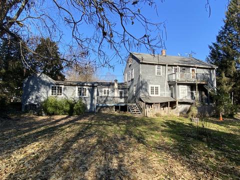 282 Main St, Townsend, MA 01469 photo 2