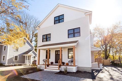 171 Washington, Reading, MA 01867 photo 2
