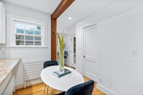 8 Tappan Rd, Wellesley, MA 02482 photo 14