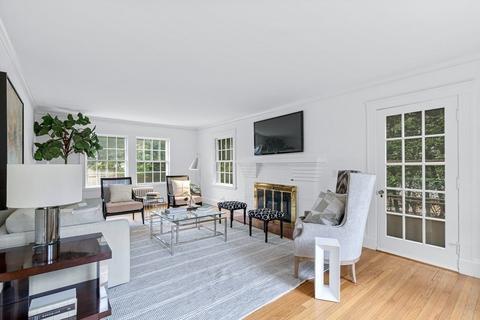 8 Tappan Rd, Wellesley, MA 02482 photo 7