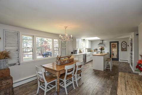 2 Field, Pelham, NH 03076 photo 9