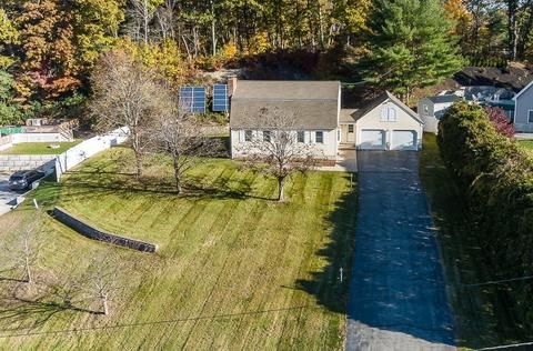 6 Burke Ln, Sutton, MA 01590 photo 3