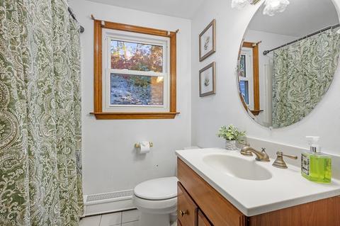 6 Burke Ln, Sutton, MA 01590 photo 13