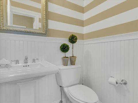 116 West St, Beverly, MA 01915 photo 21