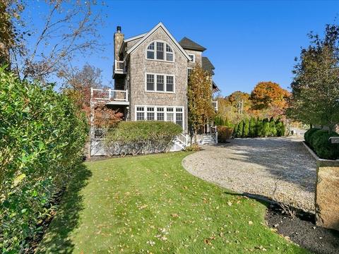 116 West St, Beverly, MA 01915 photo 2