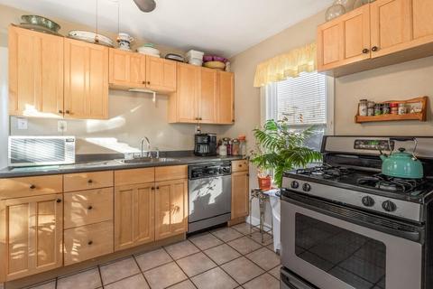 29 Prospect St, Gloucester, MA 01930 photo 8