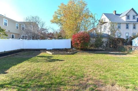 179 Bridge St, Dedham, MA 02026 photo 4