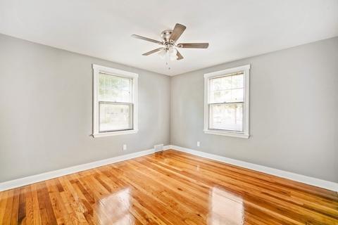 55 Edendale St, Springfield, MA 01104 photo 10