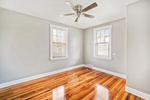 55 Edendale St, Springfield, MA 01104 photo 7