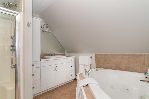 5 Windmill Rd, Bourne, MA 02532 photo 16