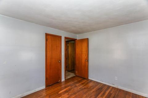 44 Gerald St, Springfield, MA 01109 photo 21