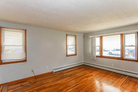 44 Gerald St, Springfield, MA 01109 photo 4