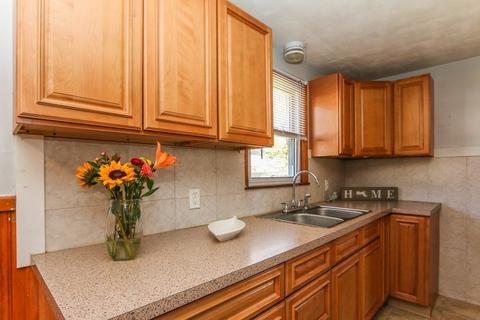 44 Gerald St, Springfield, MA 01109 photo 10