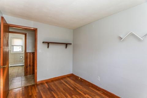 44 Gerald St, Springfield, MA 01109 photo 22