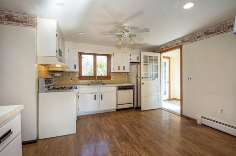 29 Harborview Dr, Hingham, MA 02043 photo 9