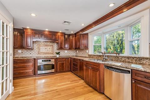 32 Red Gate Ln, Reading, MA 01867 photo 10