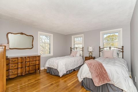 32 Red Gate Ln, Reading, MA 01867 photo 23