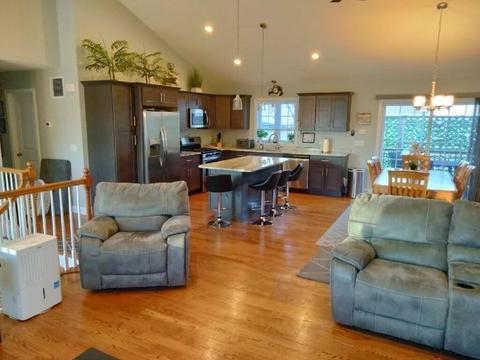 100 Touhey St, Fall River, MA 02724 photo 18