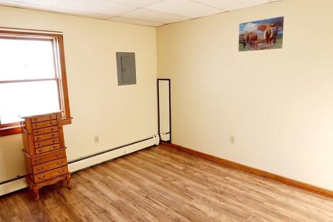 5 Webster Pl, Worcester, MA 01603 photo 13