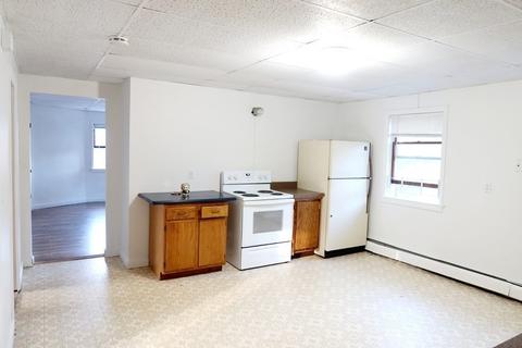 5 Webster Pl, Worcester, MA 01603 photo 17