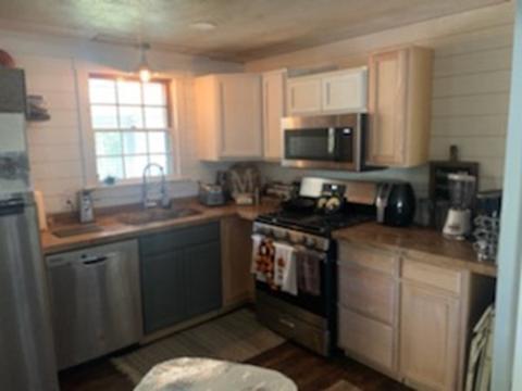 37 Mark Dr, Raynham, MA 02767 photo 15