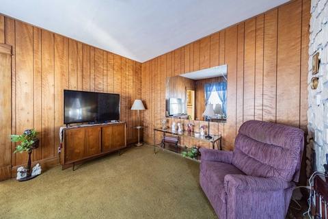 80 Alvin St, Springfield, MA 01104 photo 8