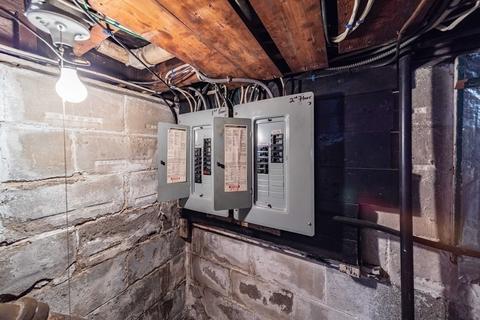 80 Alvin St, Springfield, MA 01104 photo 36