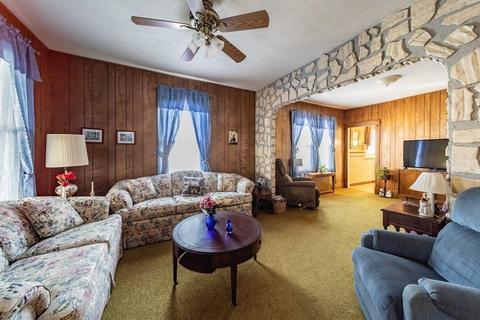 80 Alvin St, Springfield, MA 01104 photo 5