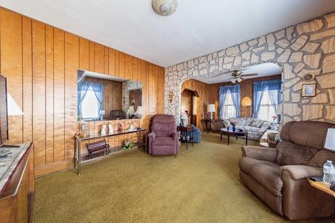 80 Alvin St, Springfield, MA 01104 photo 6