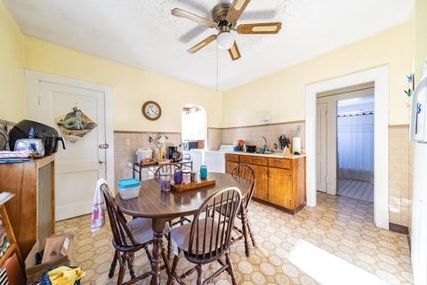 80 Alvin St, Springfield, MA 01104 photo 22