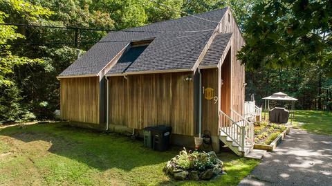 19 Jade Ct, Derry, NH 03038 photo 9