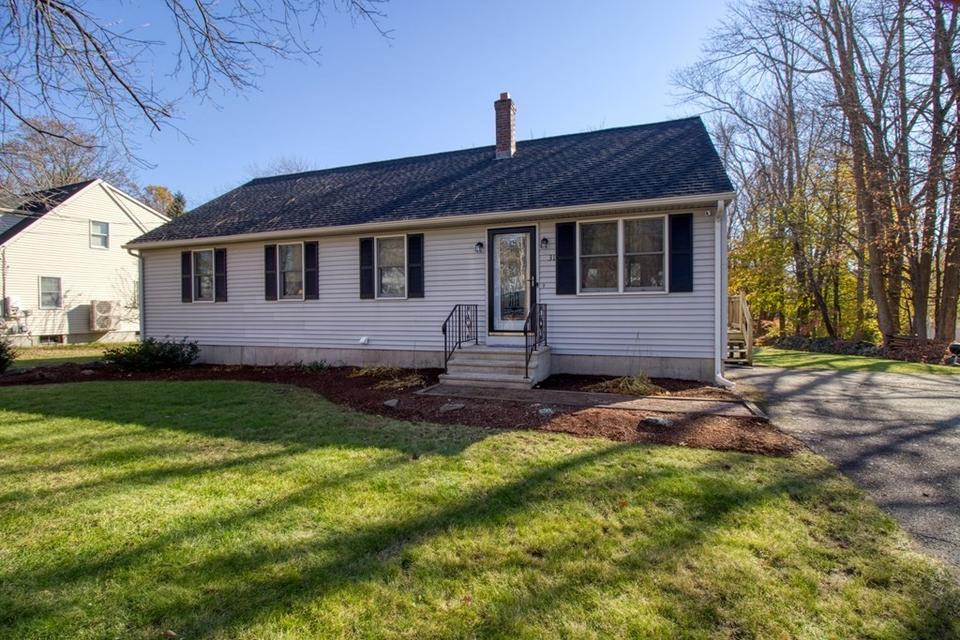 31 Union St, Barre, MA 01005 37 Photos MLS 72918741 Movoto