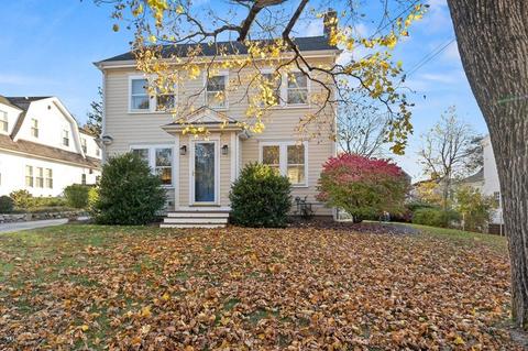26 Garrison Rd, Hingham, MA 02043 photo 1