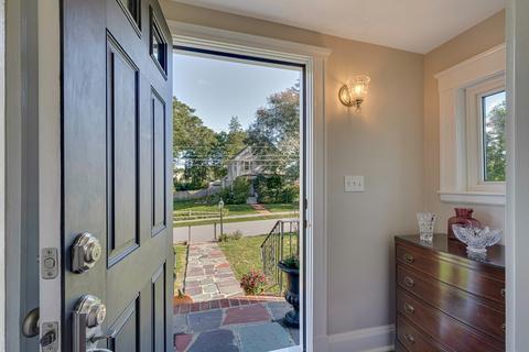 54 Norfolk St, Needham, MA 02492 photo 4