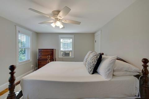 54 Norfolk St, Needham, MA 02492 photo 18